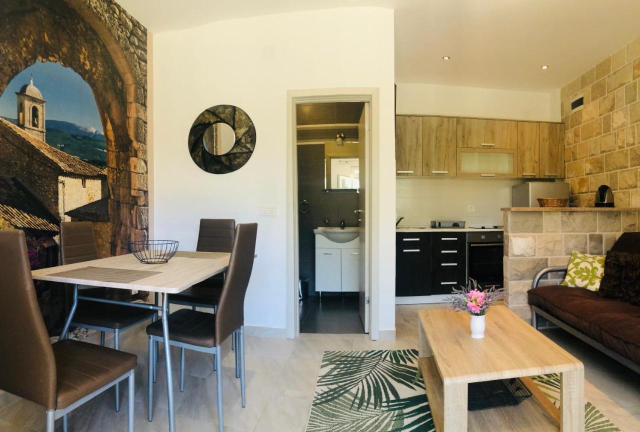 Bay View Apartments Petrovac na moru Zimmer foto