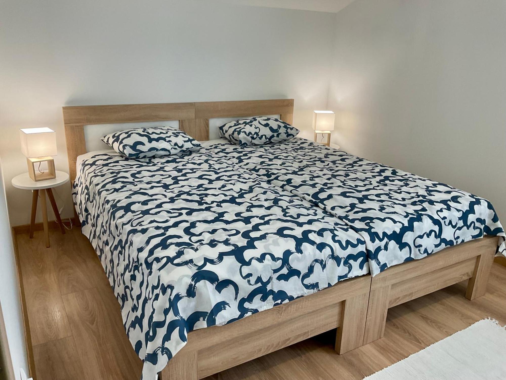 Bay View Apartments Petrovac na moru Zimmer foto