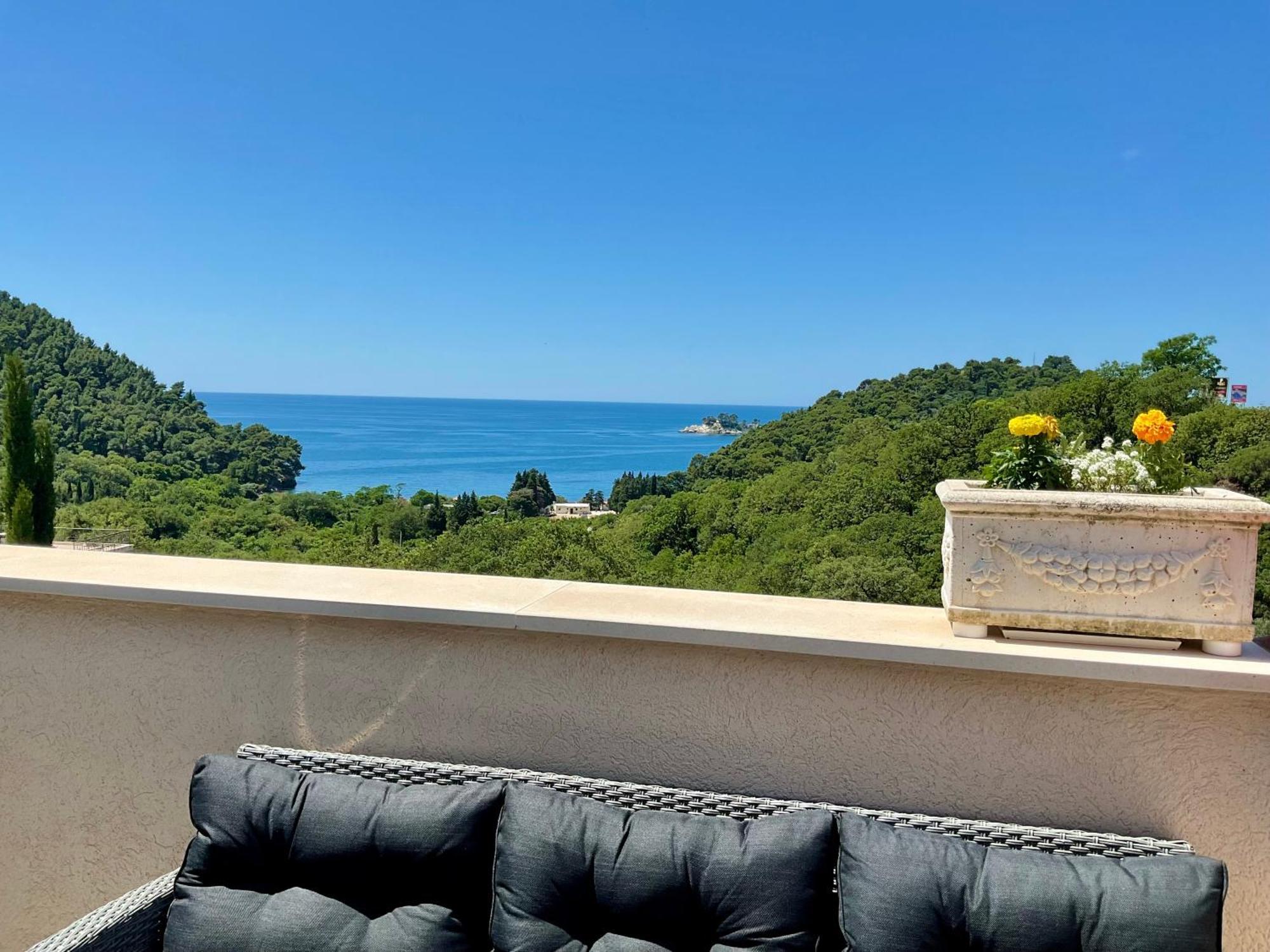 Bay View Apartments Petrovac na moru Zimmer foto