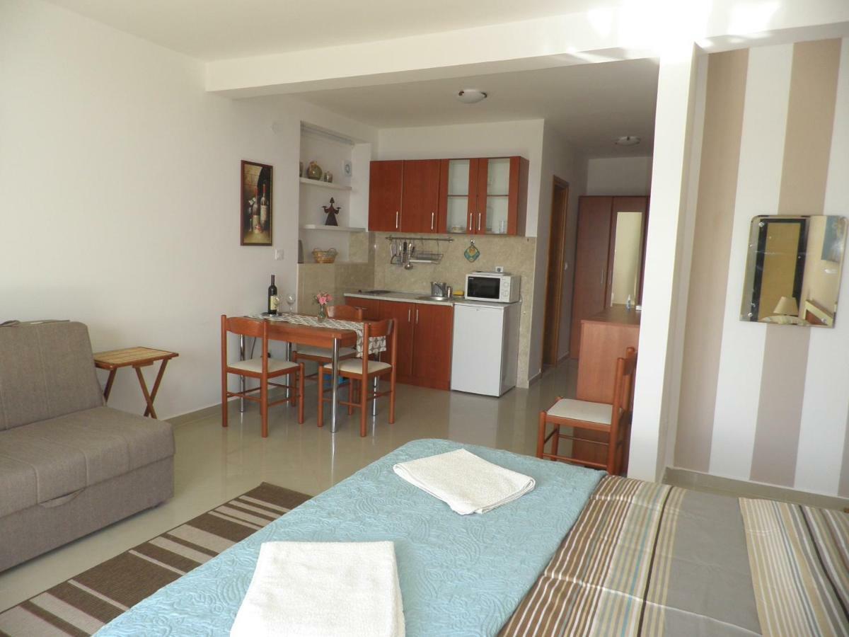 Bay View Apartments Petrovac na moru Exterior foto