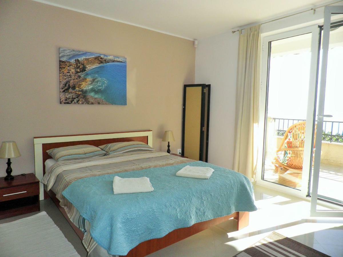 Bay View Apartments Petrovac na moru Exterior foto
